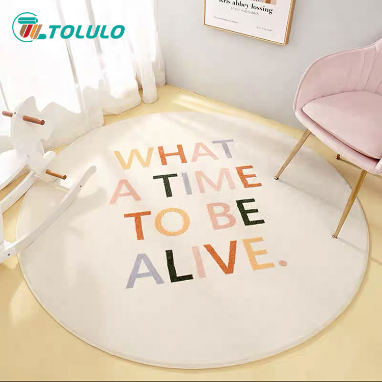 Zergatik dira pila handiko haurrentzako alfonbrak nagusi haurtzaindegi modernoak